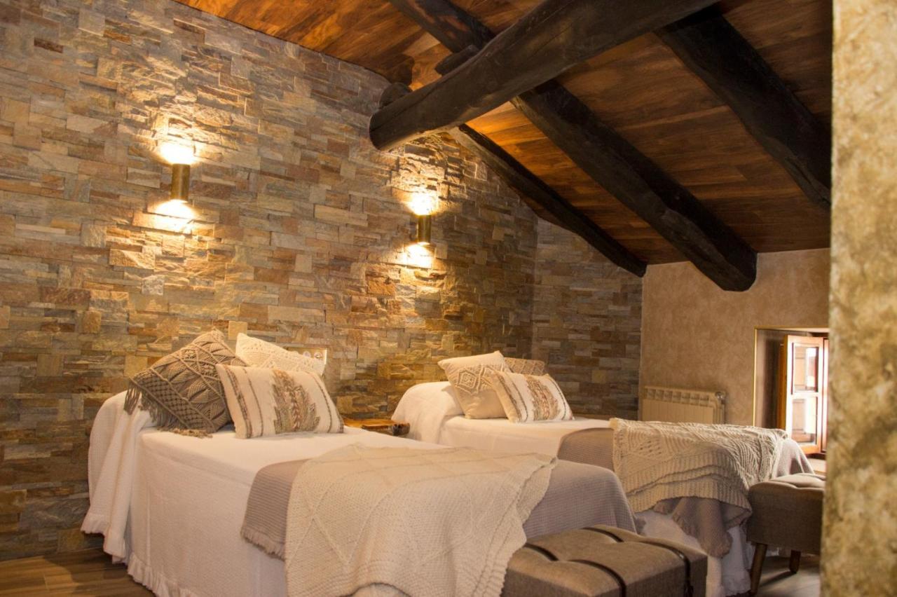O Cebrero Casa Antonヴィラ エクステリア 写真